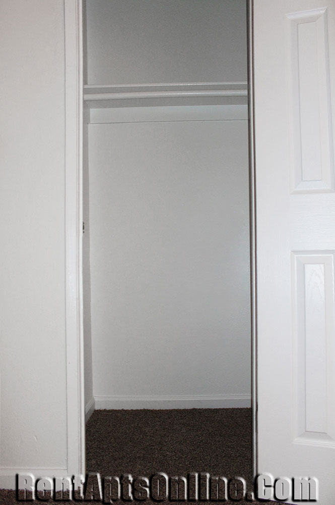 Take a tour today and view Interiors 4 for yourself at the Parc Mountain View Apartments