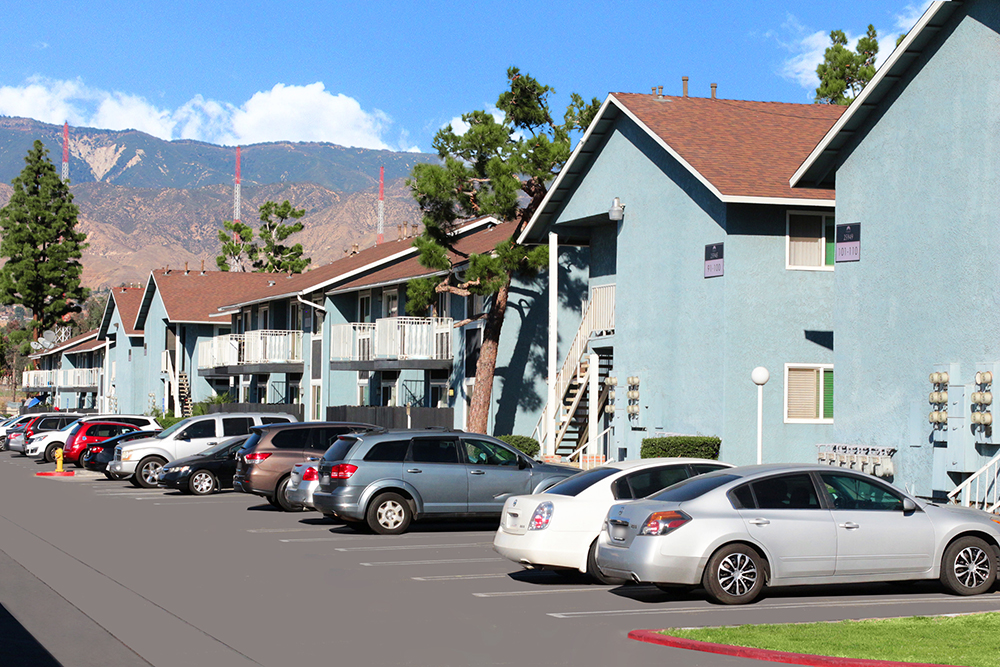 This community advantages can be viewed in person at the Parc Mountain View Apartments, so make a reservation and stop in today.